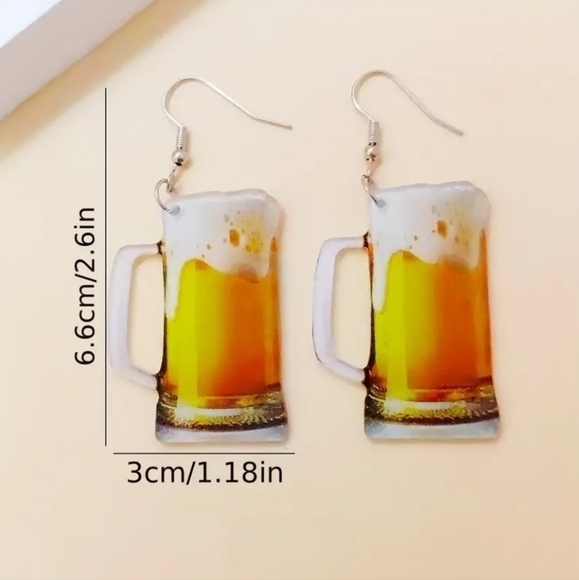 Creative Beer Mug Drink Womens Dangle Acyrlic Summer Festive Earrings NWT - Picture 3 of 5
